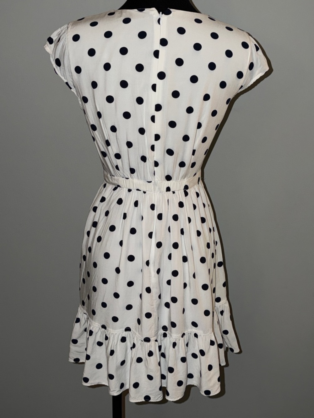 J Crew Size 2 White and Black Polka Dot V-Neck Dress - Picture 7 of 12